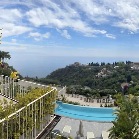 Holiday home Sunrise Taormina